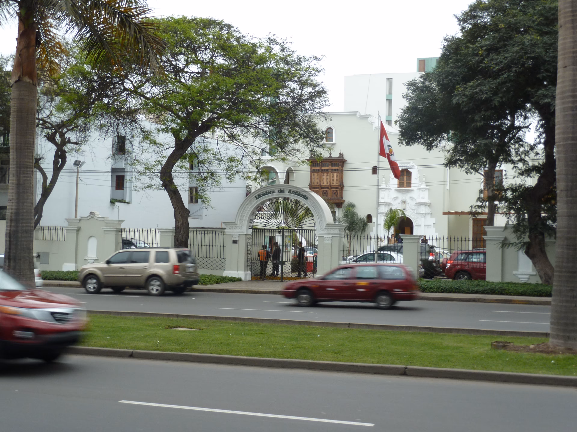 ¿Quién es el primer ministro del Medio Ambiente del Perú?