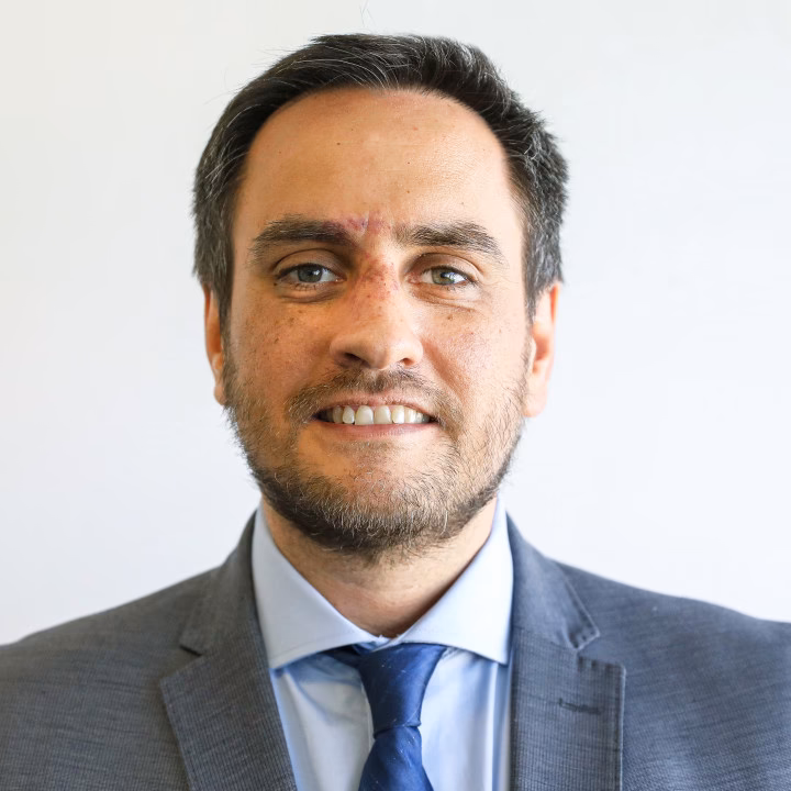 ¿Quién es el ministro del ambiente y Desarrollo Sostenible?