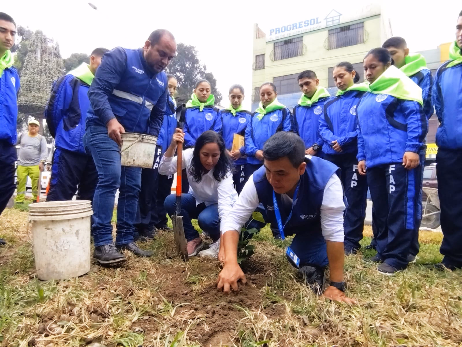 ¿Cuáles son los servicios municipales relacionados con el medio ambiente?