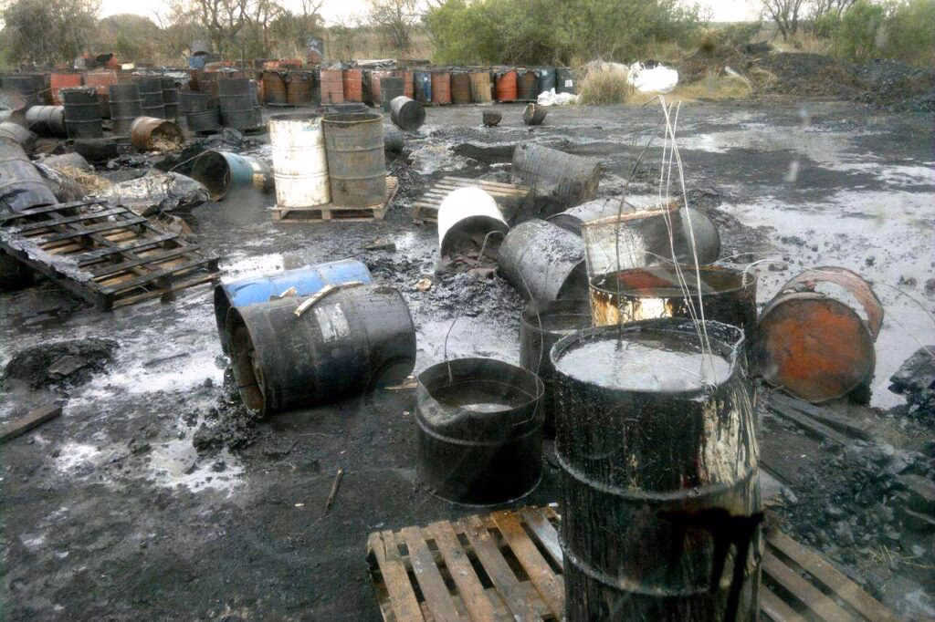 ¿Cómo evitar la contaminación en los recipientes de ordeño?