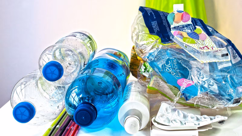 ¿Qué es el reciclaje de plástico?