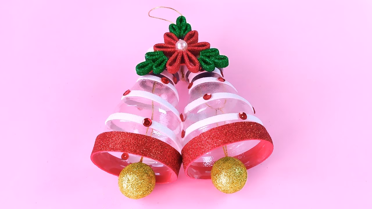 ¿Cómo decorar un adorno navideño?