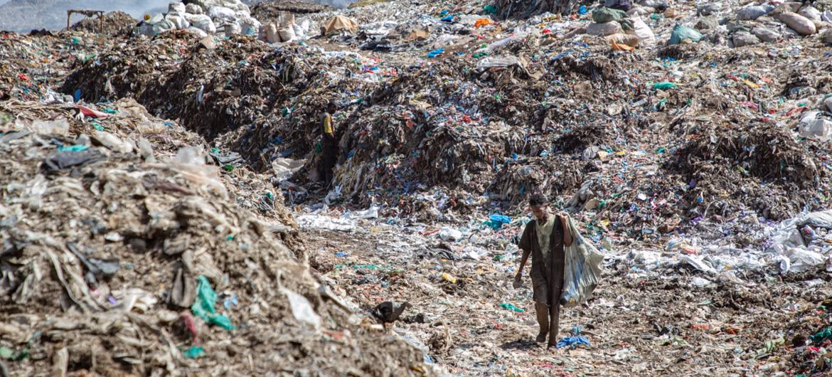¿Cómo acabar con la contaminación plástica?