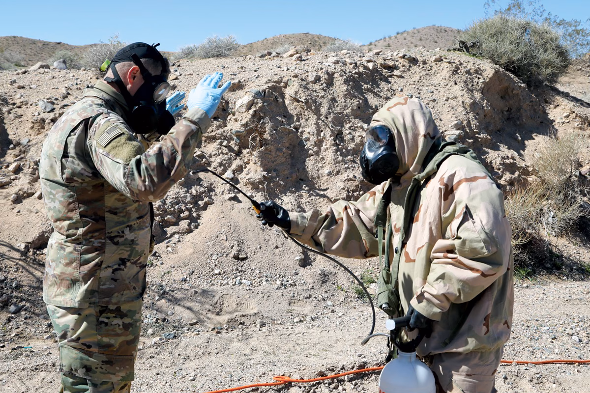 ¿Quién puede participar en exposiciones de contaminación corporal?