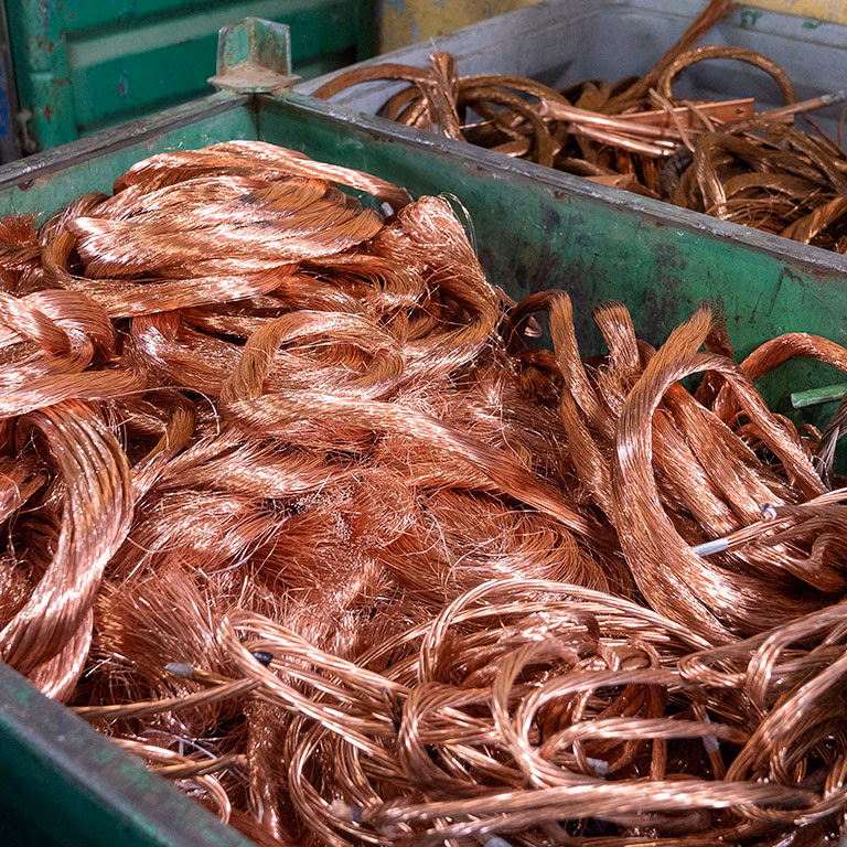 ¿Cómo se calcula el precio del cobre por kilo?