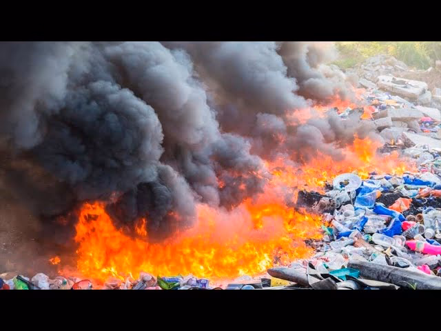 ¿Qué contaminantes se generan a partir de la quema de basura?
