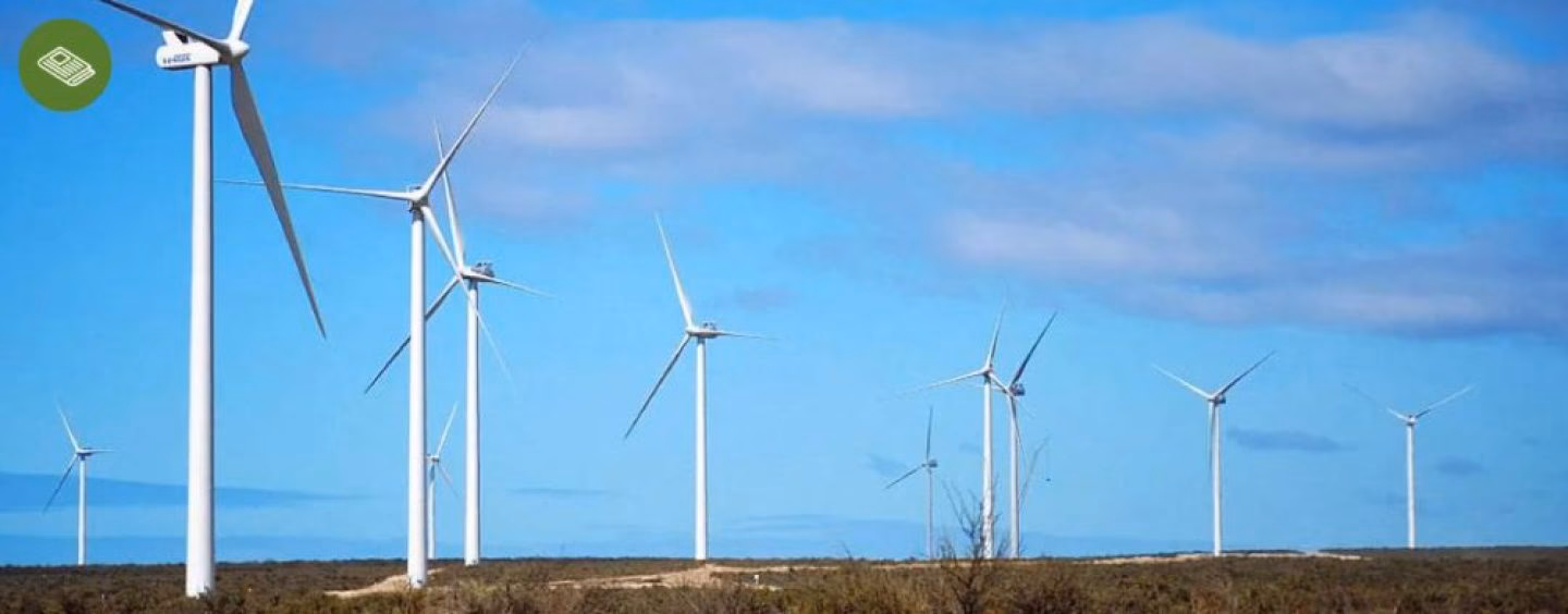 ¿Cómo puedo pagar los servicios de fuentes renovables de energía?