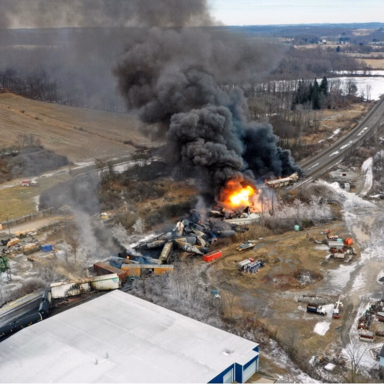 ¿Por qué el ferrocarril contamina más que el transporte aéreo?