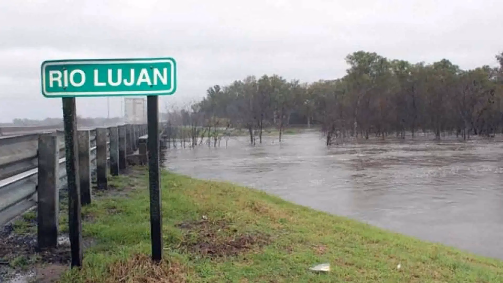 ¿Cómo afecta el río Luján a la ciudadanía?