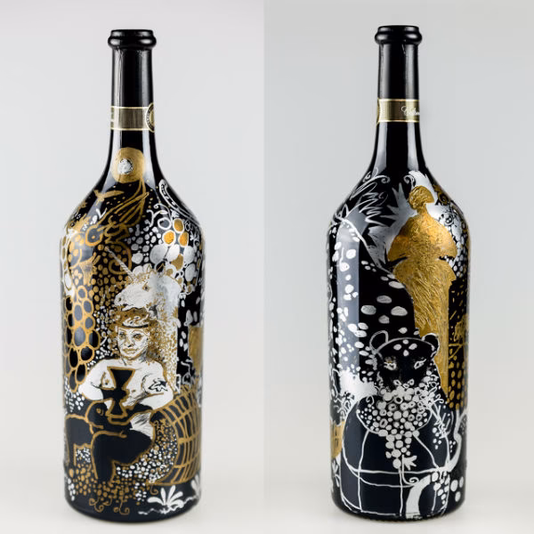 ¿Cómo crear una botella de vino personalizada?