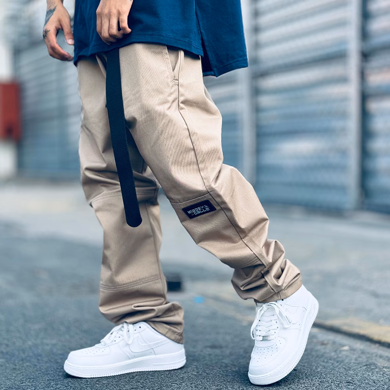 ¿Cómo limpiar los pantalones de gabardina?