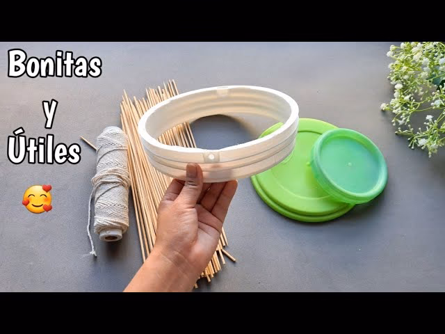 ¿Cómo se cierra la tapa del balde?