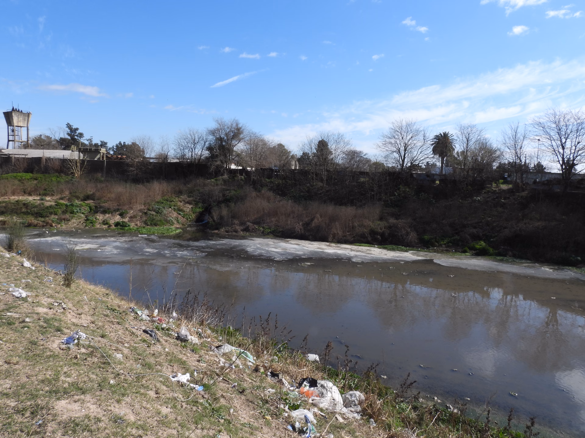¿Cuáles son los riesgos del río Reconquista?