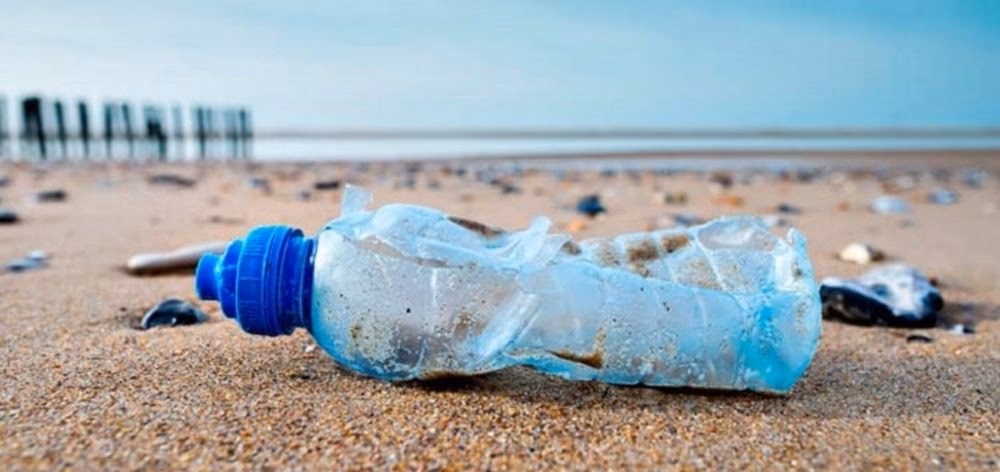 ¿Qué tan grave es el problema del plástico en botellas?