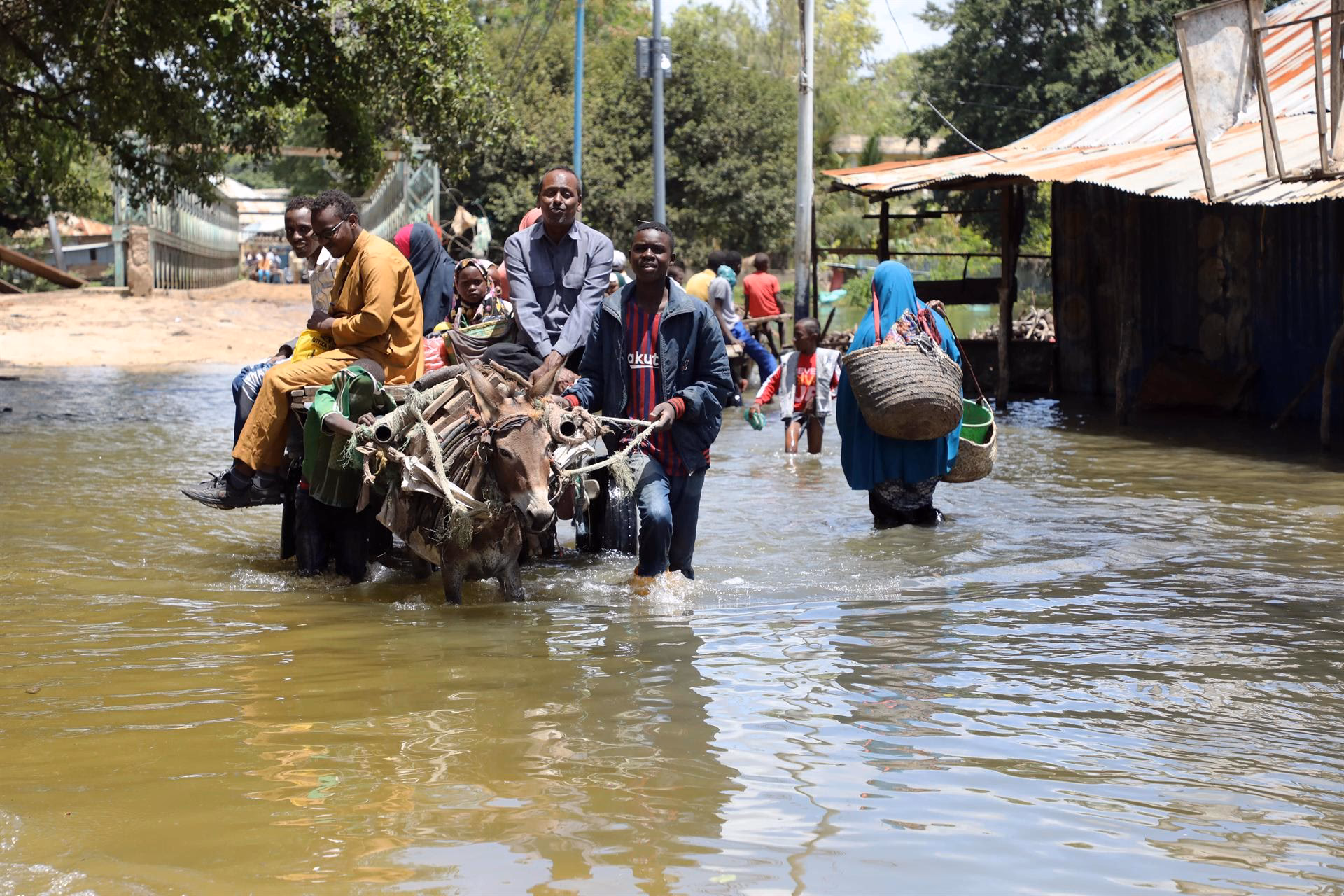 ¿Por qué la población somalí se enfrenta a un problema en sus aguas?