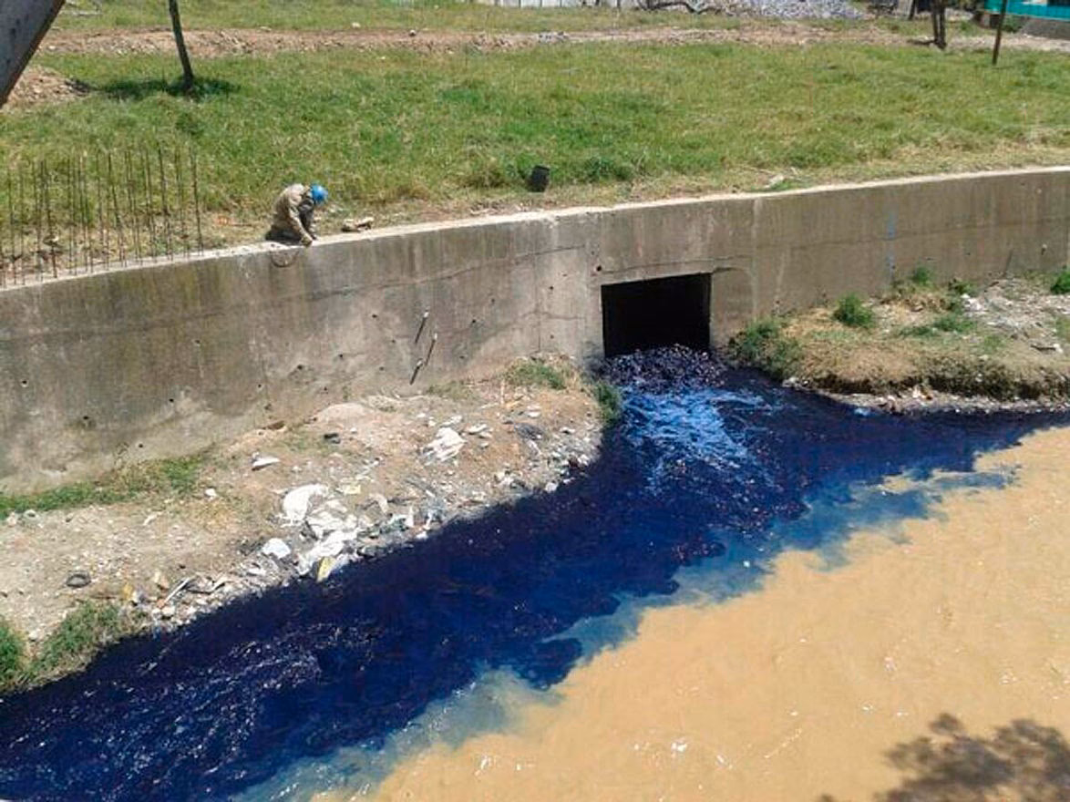 ¿Cuáles son las consecuencias de la producción de tintes?