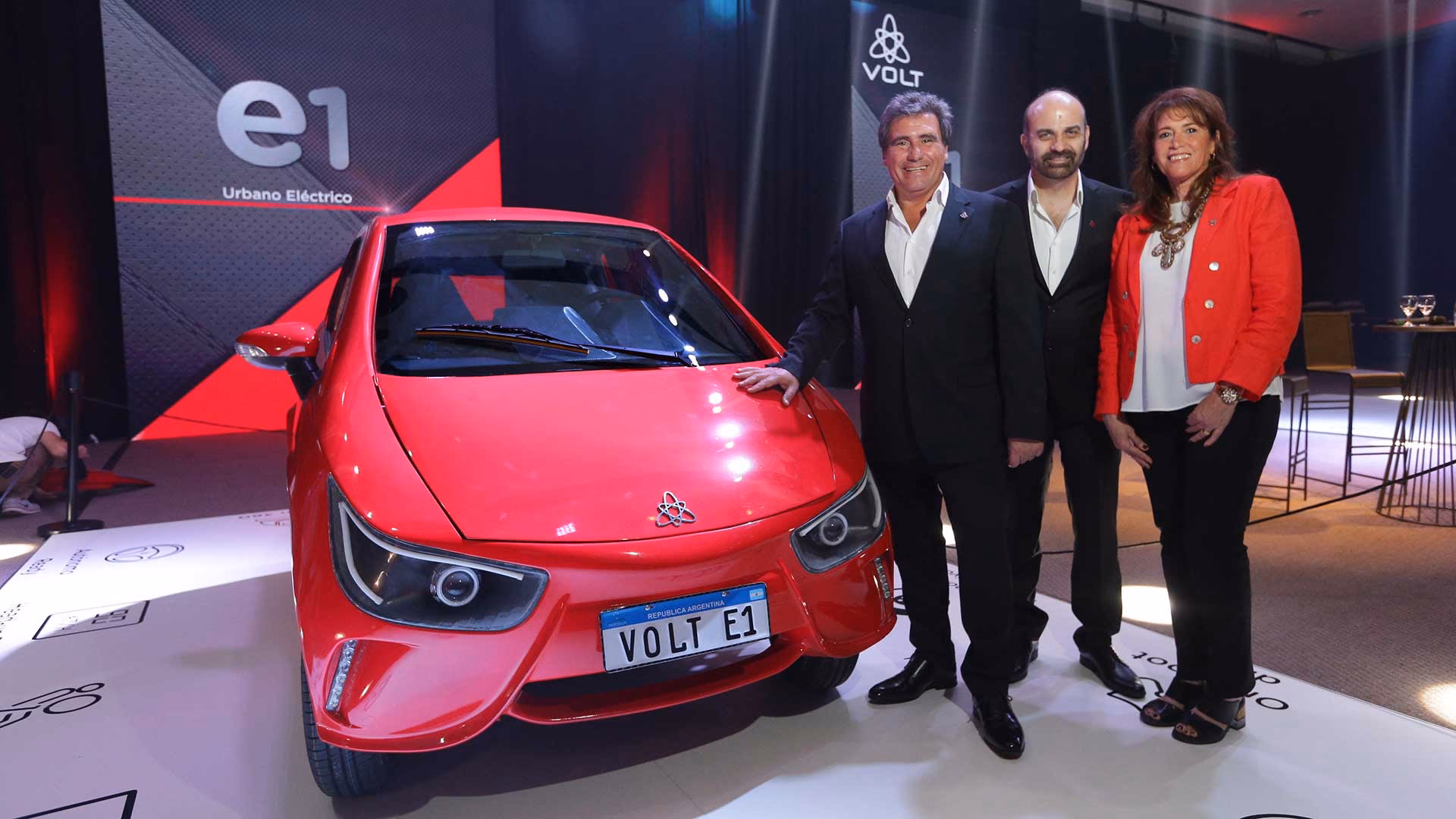 ¿Quién fabrica el auto eléctrico en Córdoba?