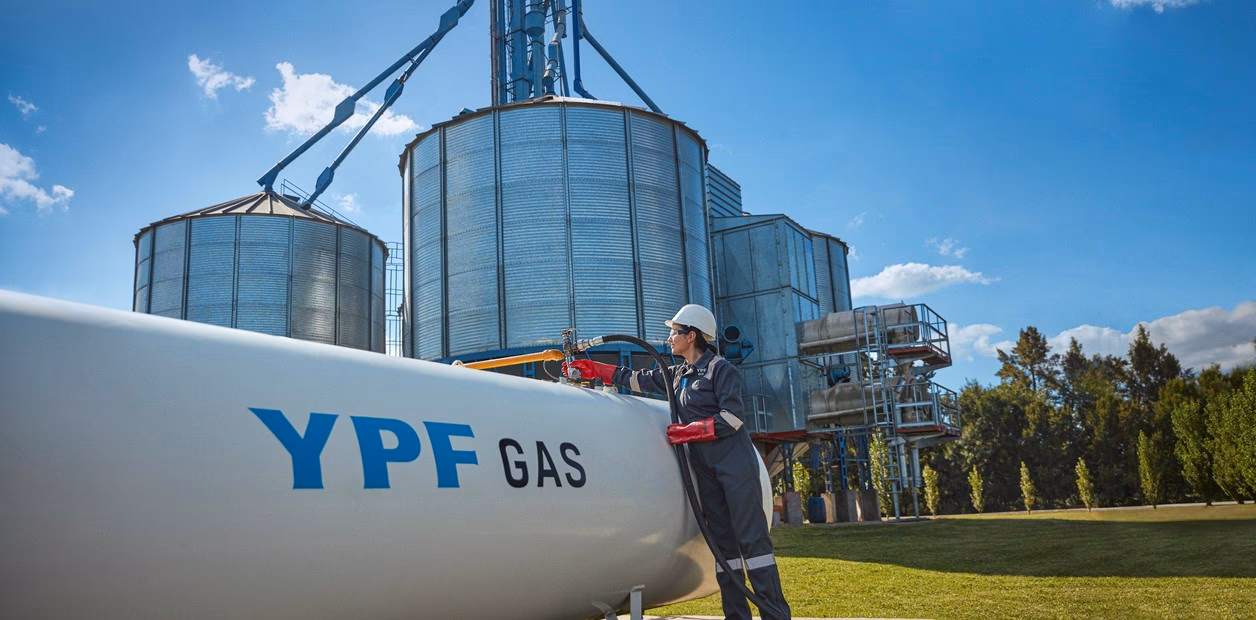 ¿Cuál es el nuevo combustible inteligente de YPF?